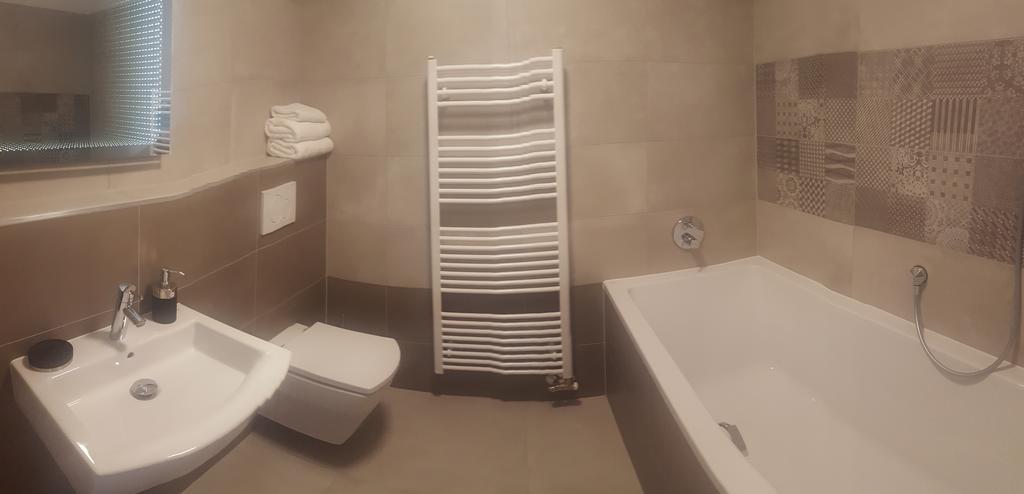 Hotel Rakovec Brno Exterior photo