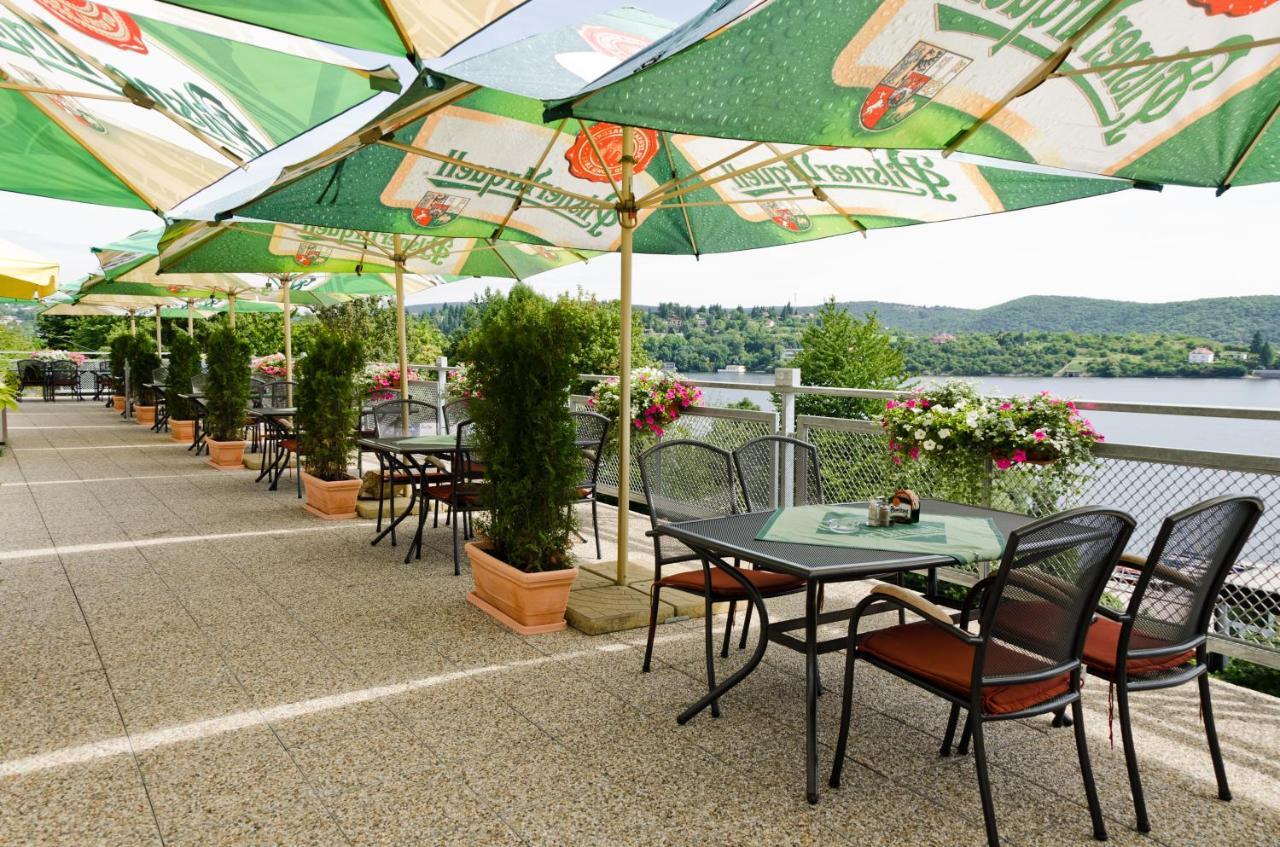 Hotel Rakovec Brno Exterior photo